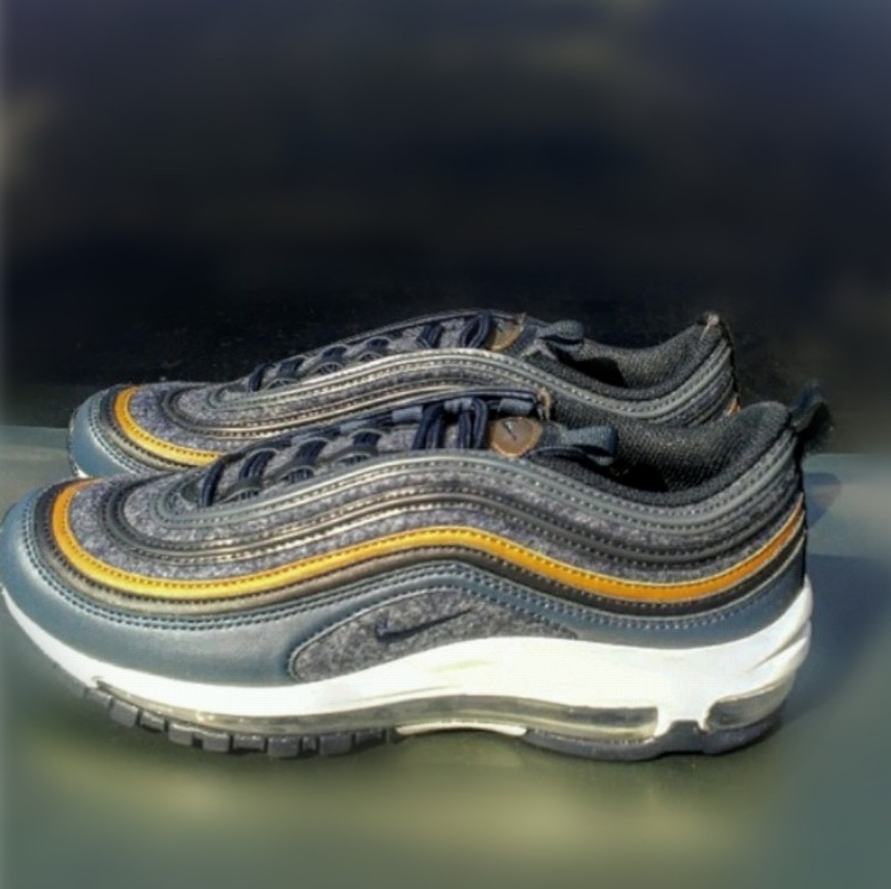 Wmns/Girls Nike Air Max 97 (Sz 6.5y)= (8w) - Picture 6 of 8